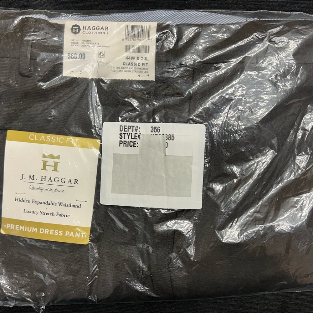 New Haggar Brand Premium Dress Pants - Chocolate Brown - Size 44W x 30L